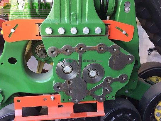 Cosechadora de Cereal - John Deere - raupenlaufwerk 600mm