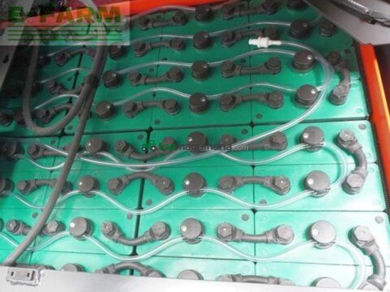 Elevadora - Linde - e 30 1252