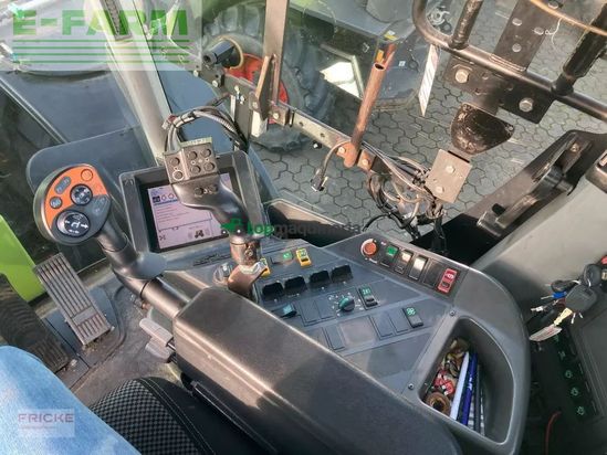 Tractor agrícola - Claas - xerion 3800 trac vc