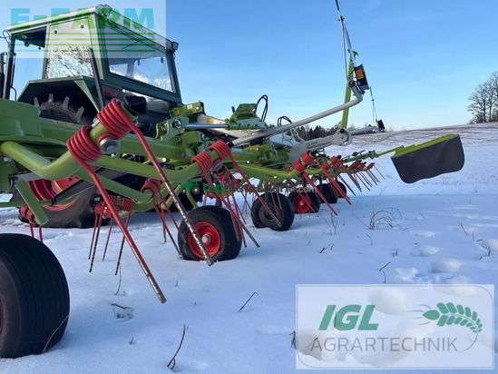 Henificador - Claas - volto 800