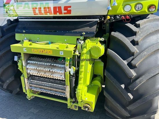 Cosechadora de Cereal - Claas - jaguar 970 + orbis 900+ pu300