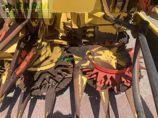 Cosechadora de Cereal - New Holland - fr 9090