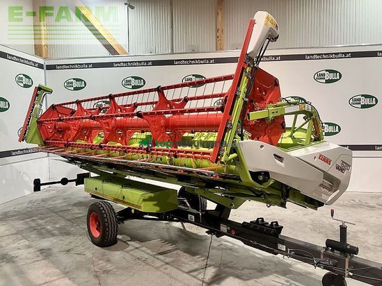Cabezal - Claas - v 620 mit wagen