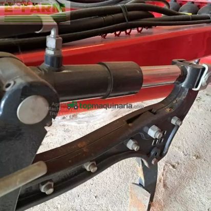 Cultivador - Pöttinger - terria 4040