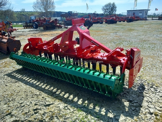 Grada rotativa - Kverneland - 3 metros