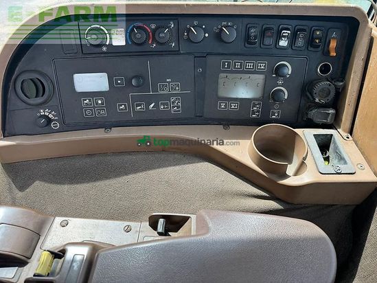 Tractor agrícola - John Deere - 8330
