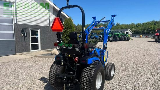 Tractor agrícola - Solis - h26 hst turfdæk og frontlæsser