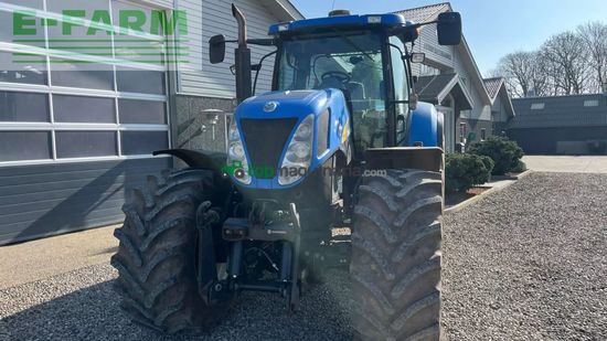 Tractor agrícola - New Holland - t7030 ss med frontlift