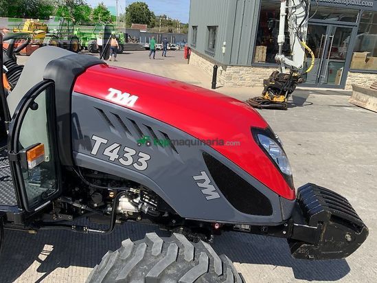 Tractor agrícola - TYM - t433 tractor (st24131)