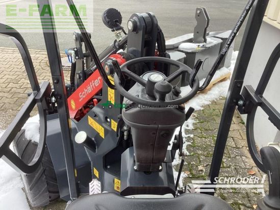 Minicargadora - Schaffer - 1622