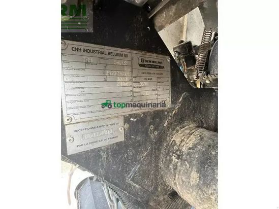 Empacadora gigant - New Holland - roll belt 180
