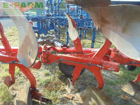 Arado - Kuhn - varimaster 120