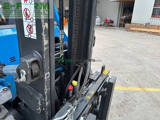 Elevadora - Mitsubishi - fd35ntd