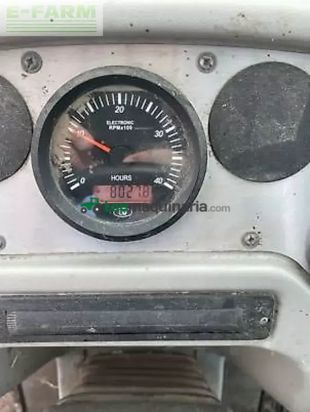 Minicargadora - Schaffer - 9330t