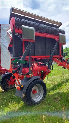 Rastrillo - Kuhn - merge maxx 760