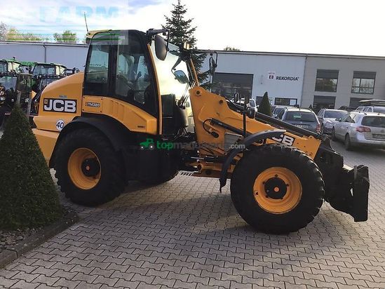 Telescopica - JCB - tm320 agri