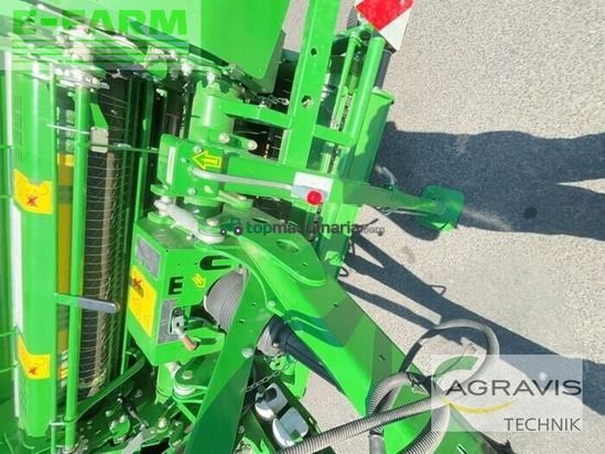 Empacadora gigant - John Deere - v461r