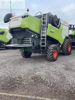 Cosechadora de Cereal - Claas - trion 640