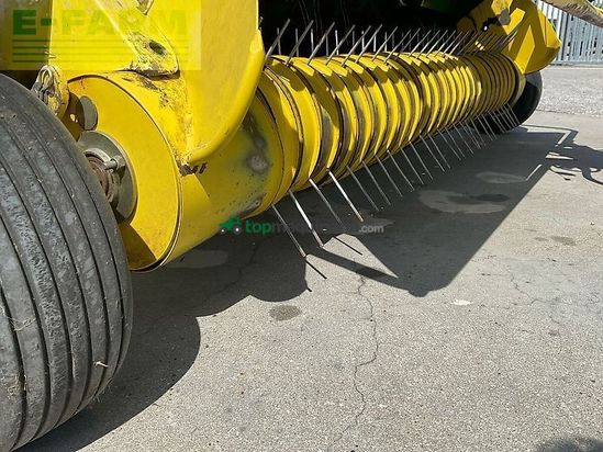Empacadora gigant - John Deere - 592c