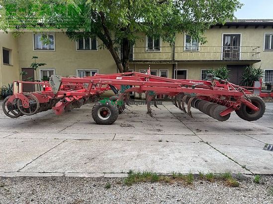 Cultivador - Kverneland - ctc