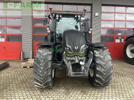 Tractor agrícola - Valtra - t 175aktiv forst