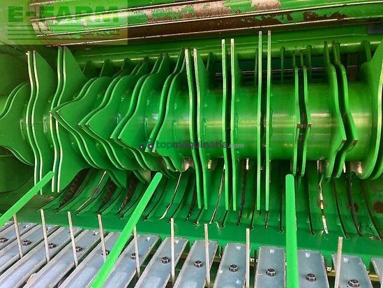 Empacadora gigant - John Deere - f441 n mc