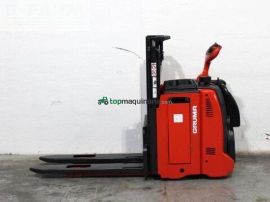 Elevadora - Linde - l 12 ap 133
