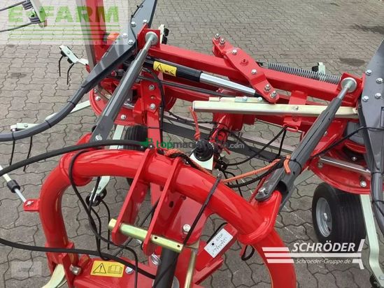 Henificador - Massey Ferguson - td 524 dn (twister 5204 dn)