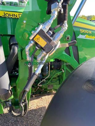 Tractor agrícola - John Deere - 5100r