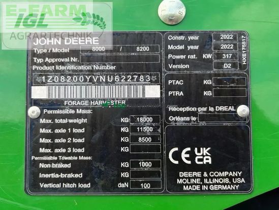 Cosechadora de Cereal - John Deere - 8200 i