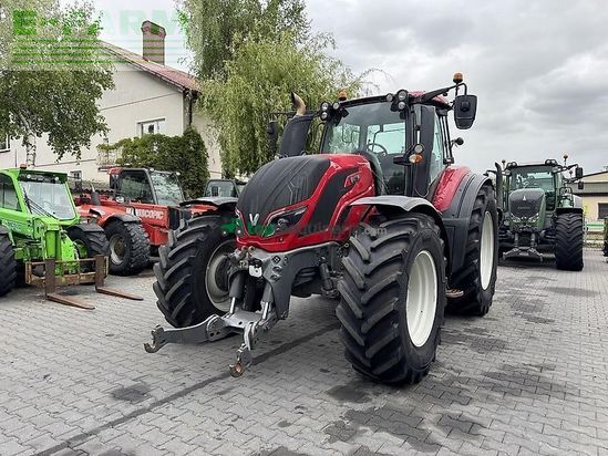 Tractor agrícola - Valtra - t234 versu Versu