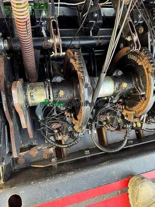 Empacadora gigant - New Holland