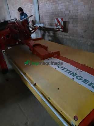 Segadora acondicionada - Trident Pöttinger Novacat x8