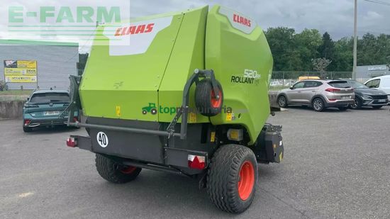 Empacadora gigant - Claas - rollant 520 rf
