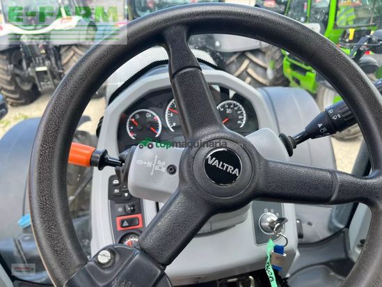 Tractor agrícola - Valtra - t 174 d
