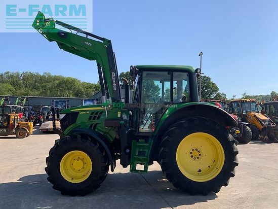 Tractor agrícola - John Deere - 6130m tractor (st26594)