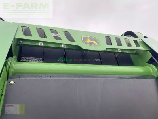 Empacadora gigant - John Deere - v 451 pm