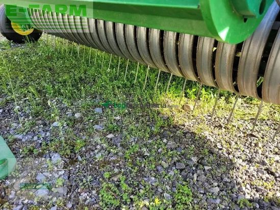 Empacadora gigant - John Deere - v461m