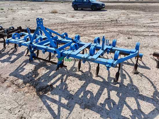 Cultivador agrícola de 15 brazos de rosco