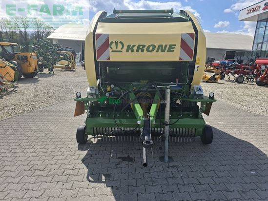 Empacadora gigant - Krone - fortima v 1500 mc