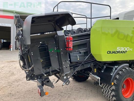 Empacadora gigant - Claas - quadrant 5300 evolution fc tandem