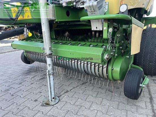 Empacadora gigant - Krone - fortima v 1500 mc