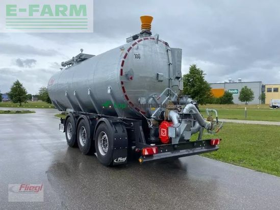 Cisterna - Fliegl - sattel-transportfass 27500l truck line