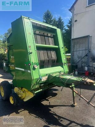 Empacadora gigant - John Deere - 550