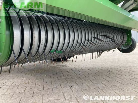 Empacadora gigant - Krone - comprima v 180 xc