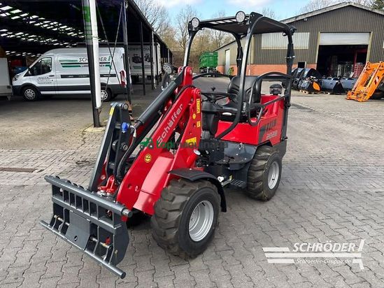 Minicargadora - Schaffer - 2028-2