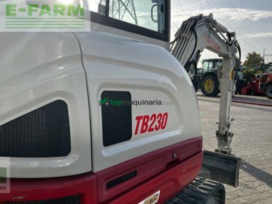 Excavadora - Takeuchi - tb 230