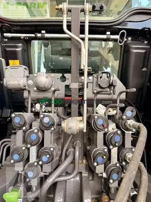 Tractor agrícola - Massey Ferguson - 8737