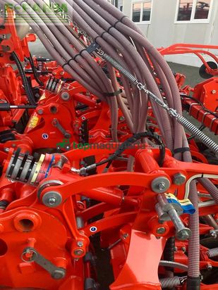 Sembradora directa - Kuhn - btfr 4530