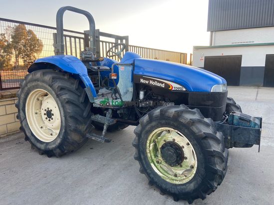 Tractor agrícola - New Holland - TD95D